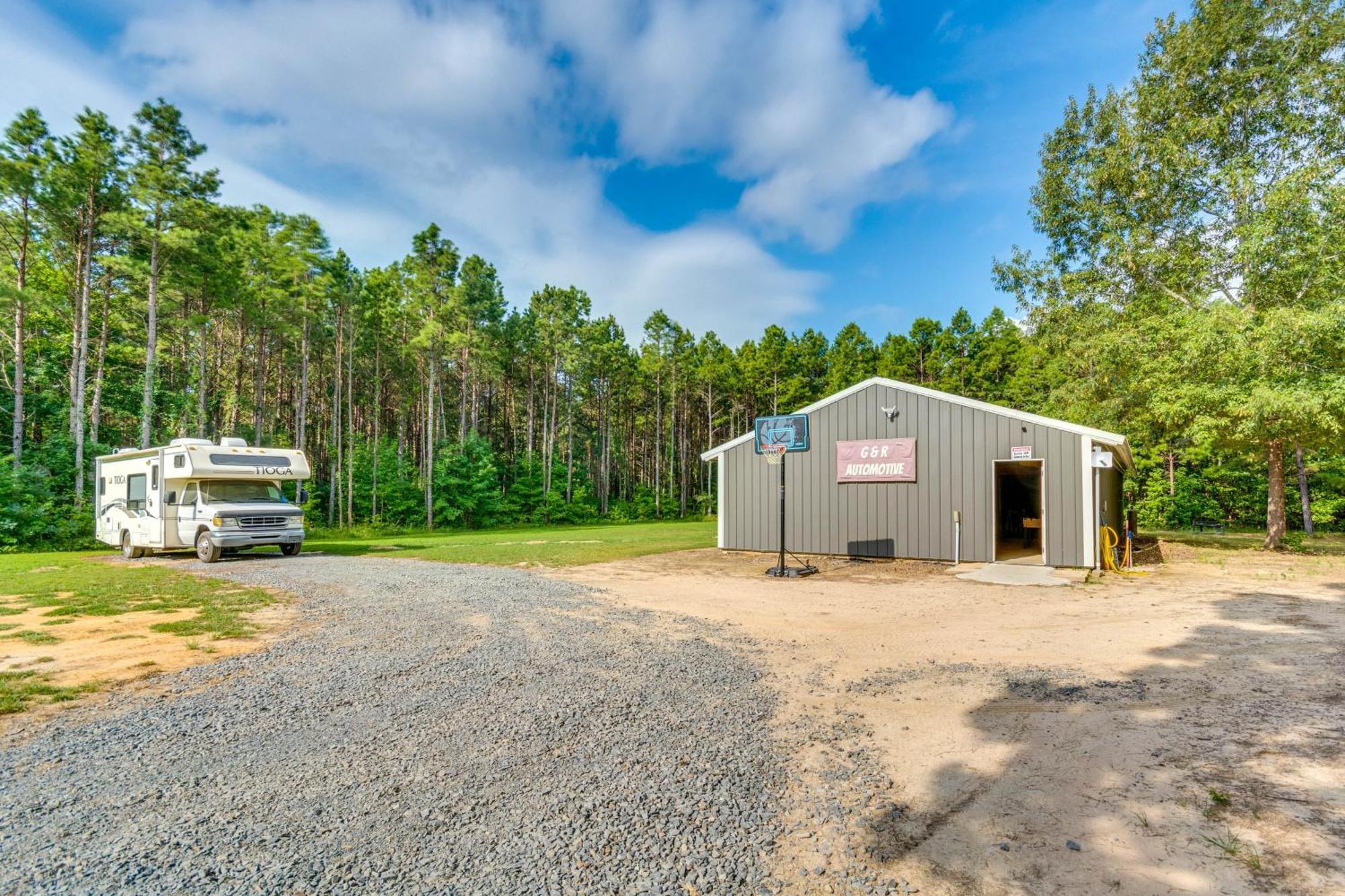 Апартаменты Cozy Higden Studio Close To Greers Ferry Lake! Fairfield Bay Экстерьер фото